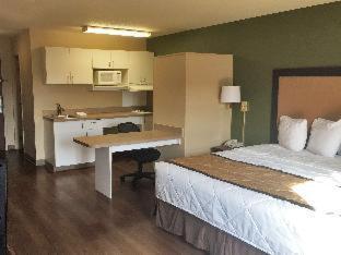 Suburban Studios Auburn Hills - Detroit Стая снимка